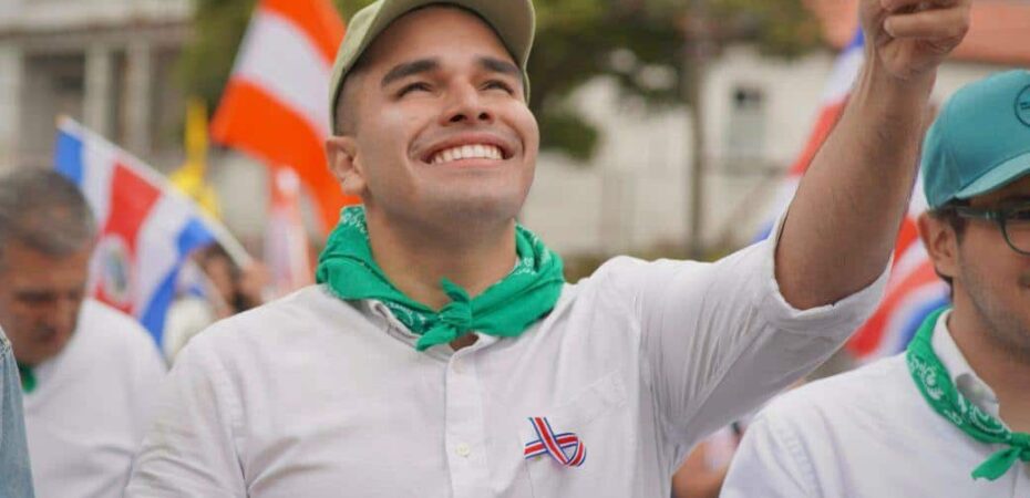 Diputado del PLN por Alajuela dice que luchará para dar el 8% del PBI a educación

 – La nación