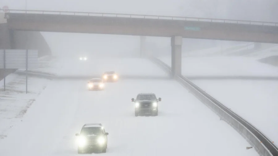 Al menos 10 personas mueren en la peor tormenta invernal en décadas

 – La nación