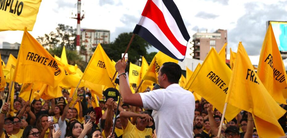“Hay que salir a votar sin miedo”, dijo Ariel Robles, del Frente Amplio, al final de su campaña electoral.

 – La nación