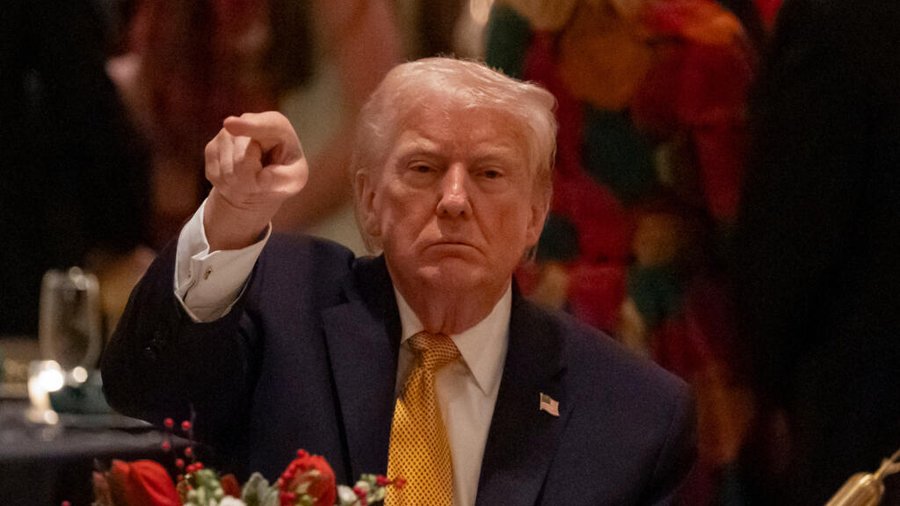 Trump anuncia reactivación petrolera en Venezuela y advierte contra acción militar

 – La nación