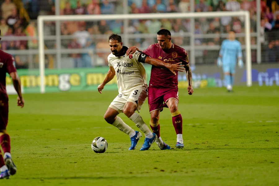 Alajuelense vs. Saprissa: Clásico sigue generando noticia – La nación
