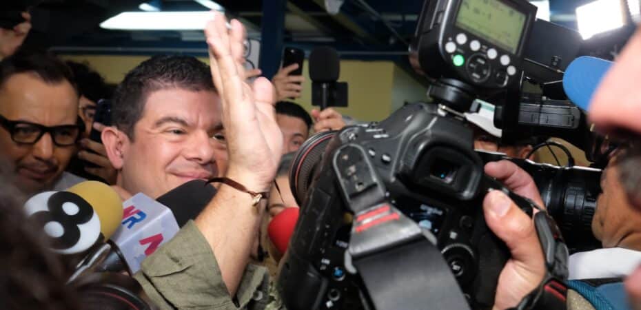 Álvaro Ramos anuncia asumir presidencia del PLN; Por ahora trabajará con nuevos diputados y “reconectará” con su familia

 – La nación