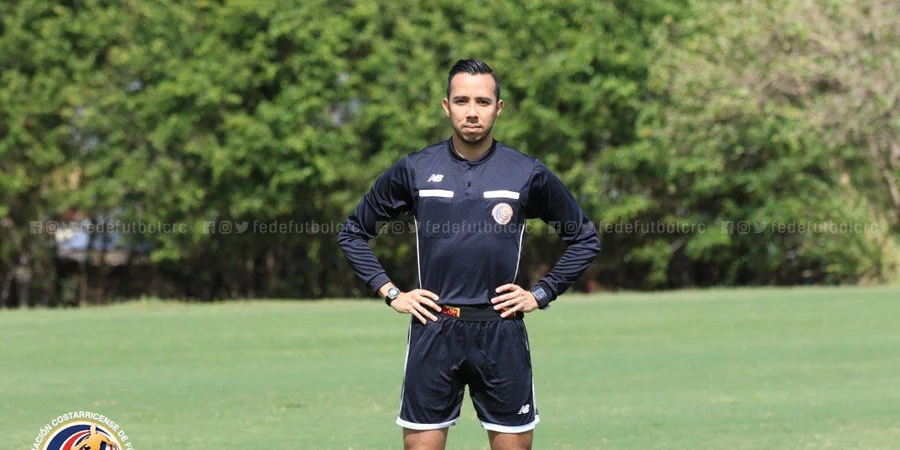 Benjamín Pineda vuelve a protagonizar otra polémica desde el VAR – La nación