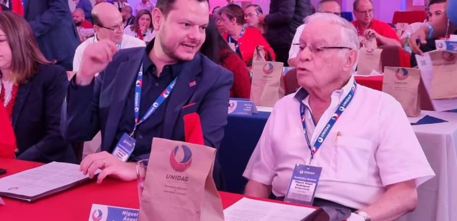 “Me duele mucho la dispersión y la falta de unidad en torno a las posiciones de Juan Carlos Hidalgo”, dice Miguel Ángel Rodríguez.

 – La nación