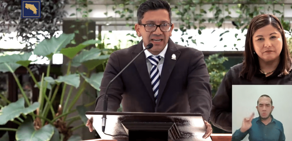 “No me molestaría”: ministro del MOPT sobre posibilidad de continuar en el gobierno de Laura Fernández

 – La nación