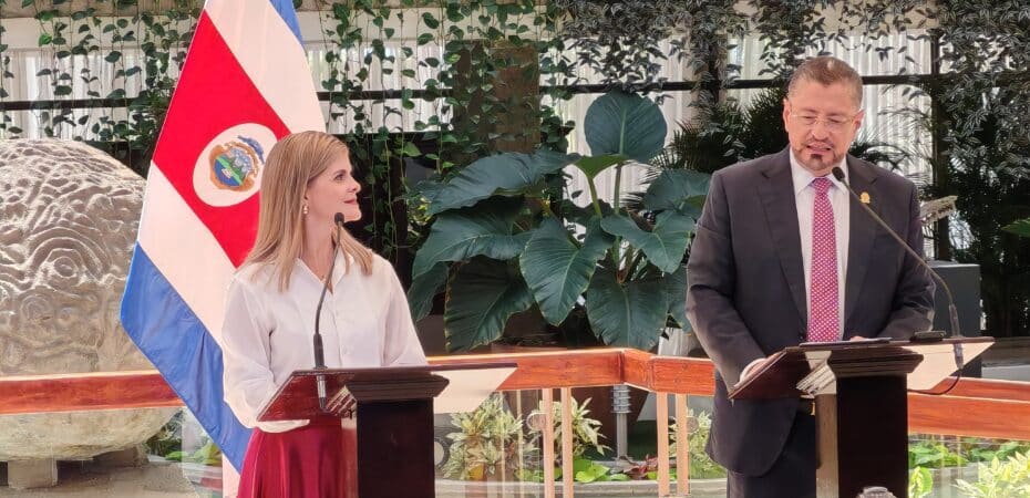 Chaves no descarta ser ministro en la presidencia de Fernández: dice haber rechazado “ofertas jugosas” en el exterior

 – La nación