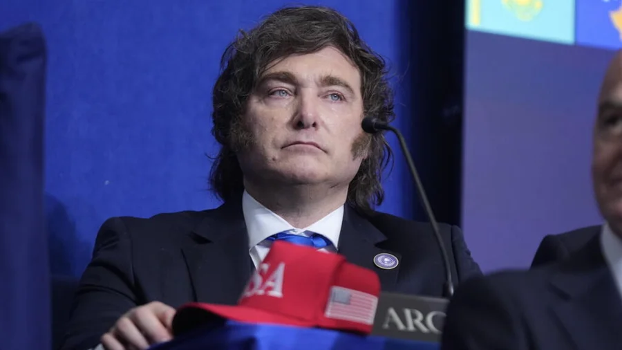 Milei da un avance importante y extiende el desafío a los gremios

 – La nación