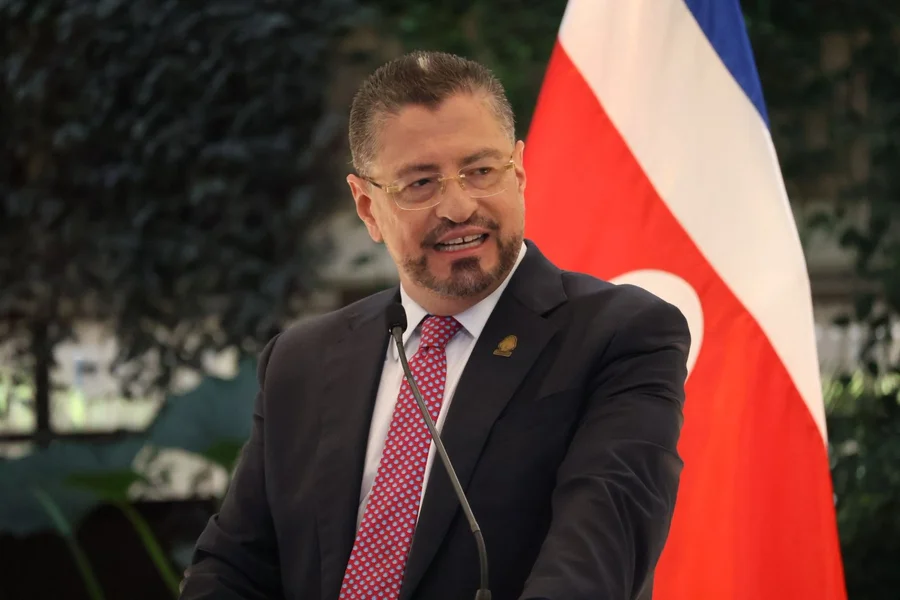 Ojalá tuviera la vergüenza de renunciar al cargo que tanto daño le hizo a Costa Rica

 – La nación