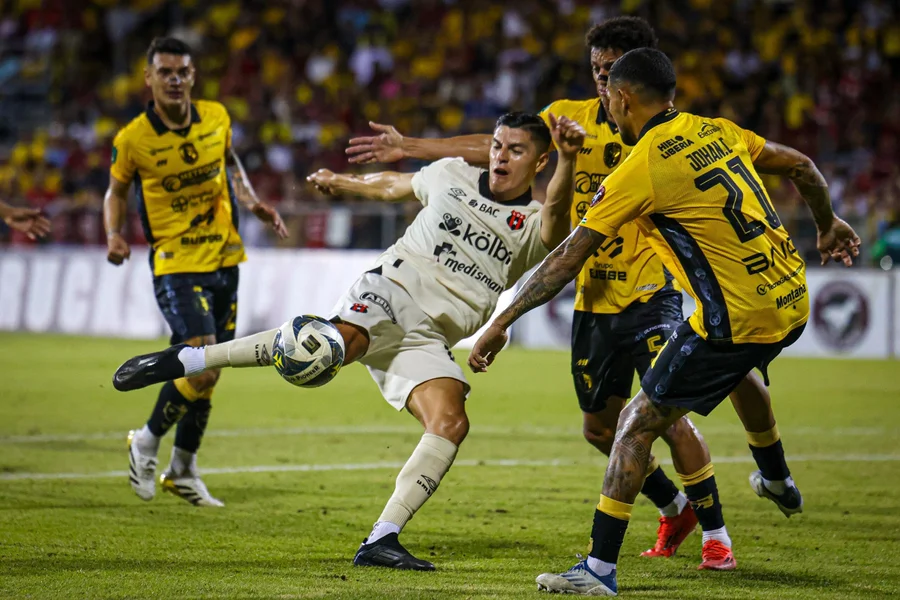 Liberia – Alajuelense no arrancará a la hora pactada – La nación