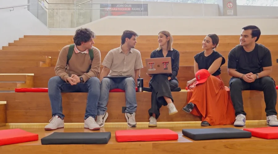 Más estudiantes optan por títulos universitarios estadounidenses en Costa Rica

 – La nacion