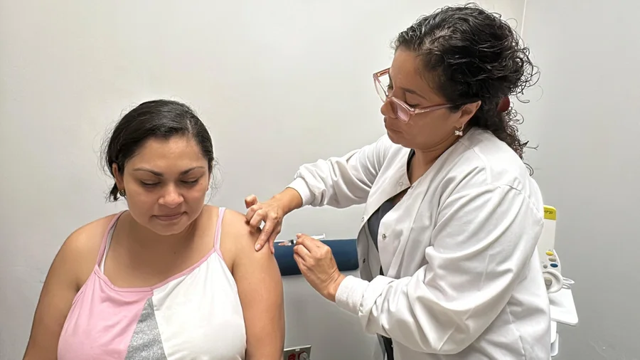 CCSS inicia vacunación contra sarampión a viajeros a países con brotes activos

 – La nación