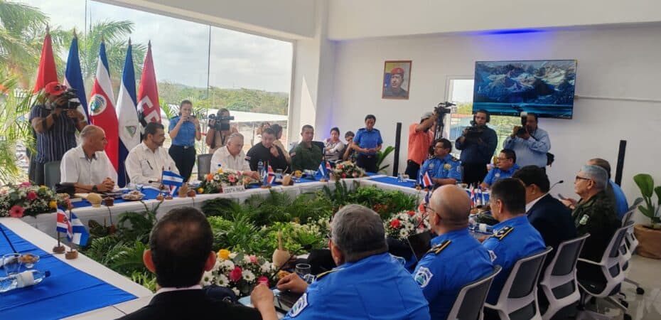 Costa Rica y Nicaragua reforzarán seguridad contra coligalleros

 – La nación