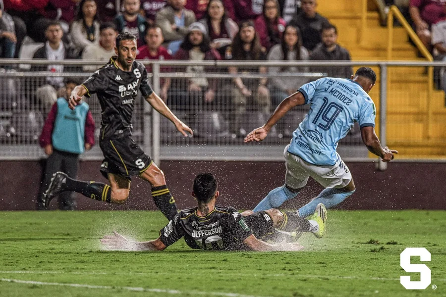 el pulso que Saprissa debe ganar fuera de la cancha – La nación