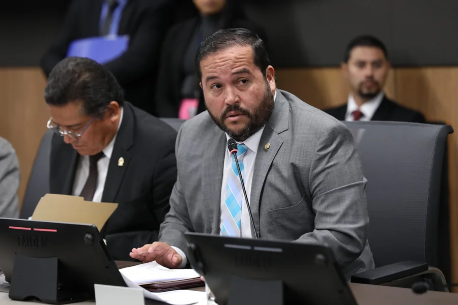 Danny Vargas califica de “populismo” la reforma de Bukele sobre las cadenas perpetuas para asesinos y violadores

 – La nación