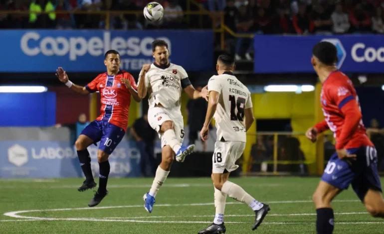 Alajuelense viaja diezmado hacia Los Ángeles – La nación