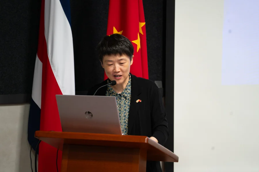 Embajador chino habla claro sobre acusaciones de EE.UU., Costa Rica y ciberespionaje

 – La nación