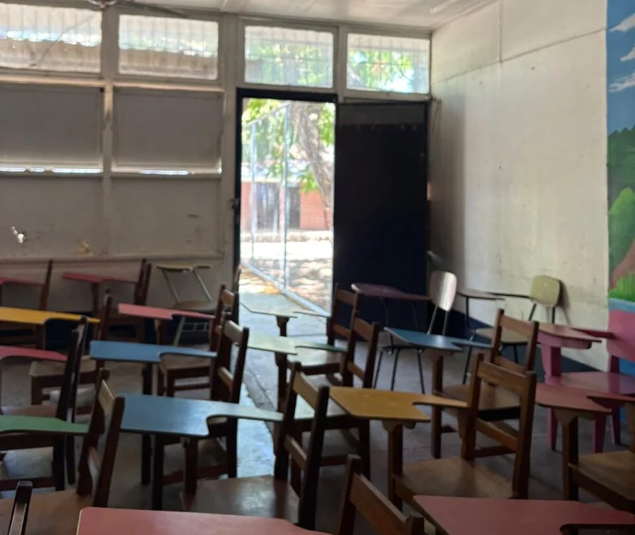 Defensoría del Pueblo detecta riesgos en escuela de Liberia y alerta sobre condiciones que afectan a 250 alumnos

 – La nación