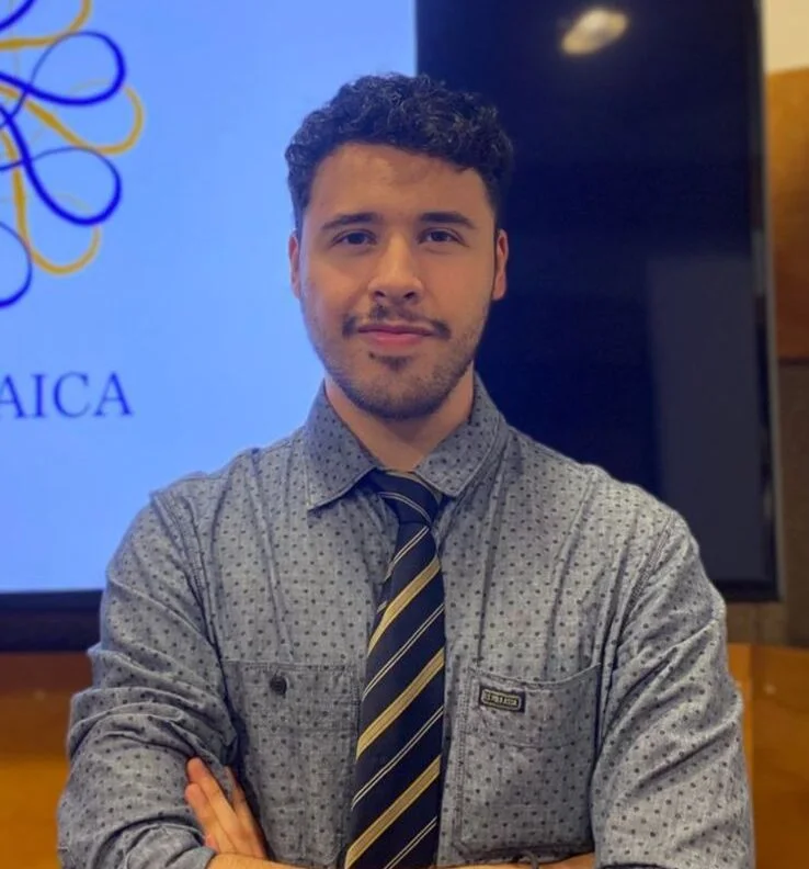 Cientos de estudiantes sin matrícula mientras la UCR paga almuerzos de más de ₡800 mil

 – La nación