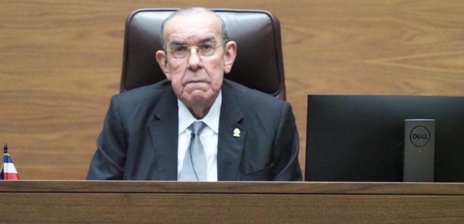 El presidente de la Legislatura cree que “no hay una buena razón” para vetar las leyes de decomiso penal

 – La nación