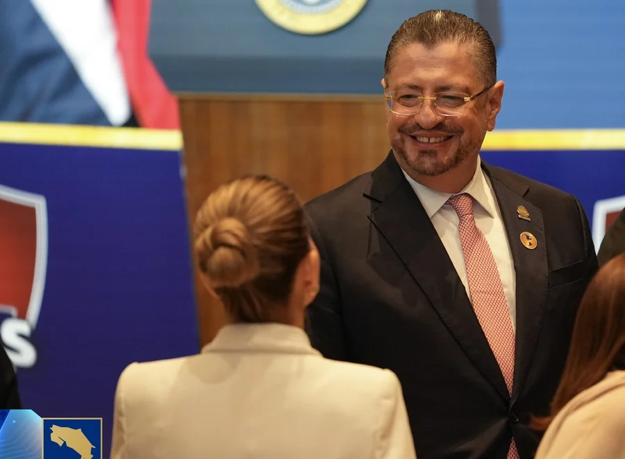 ENCUESTA: Apoyo a Chávez aumenta tras las elecciones

 – La nación