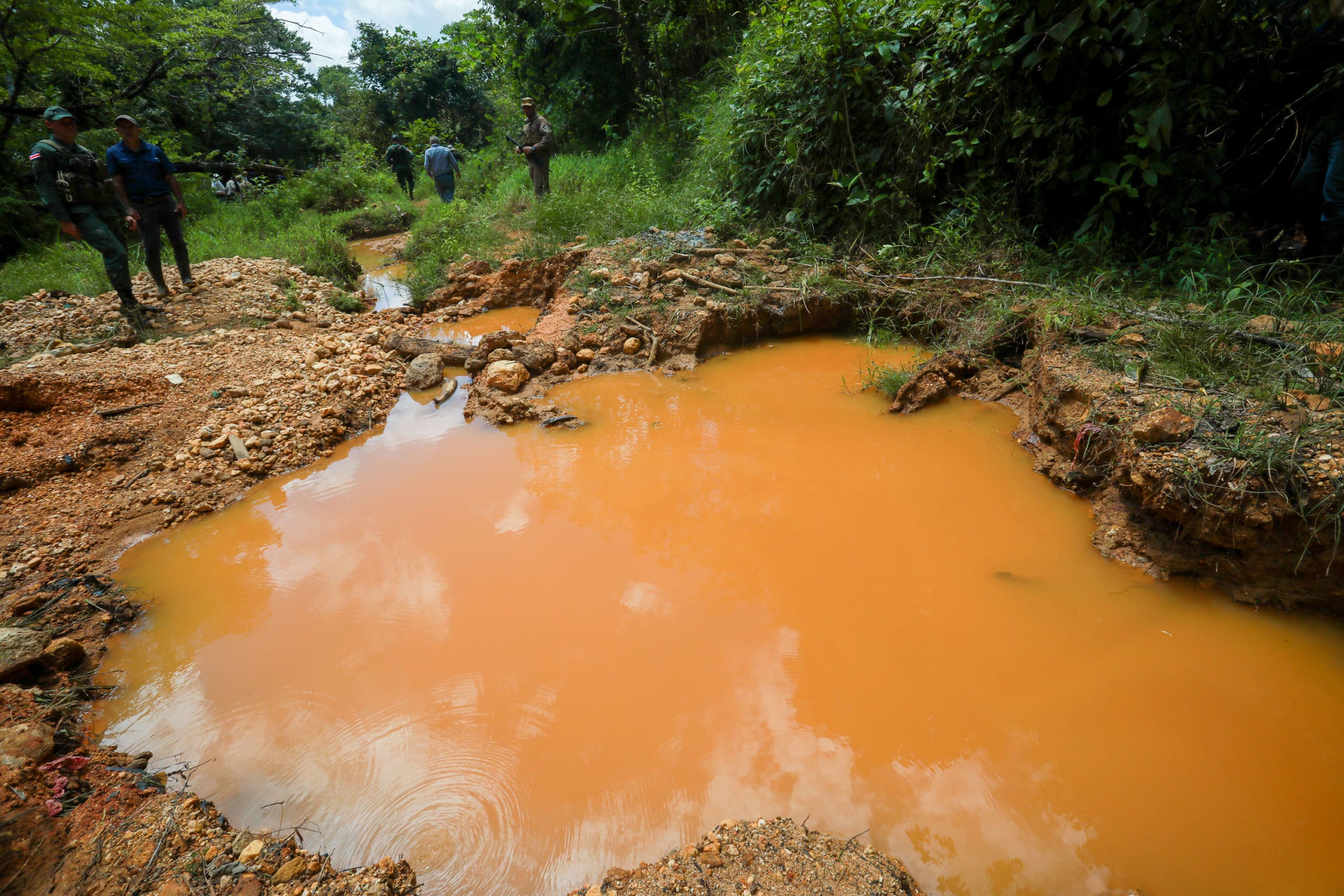 El proyecto para permitir la explotación de oro en Crucitas da un paso más en el Congreso, pero el Frente Amplio presentará más propuestas

 – La nación
