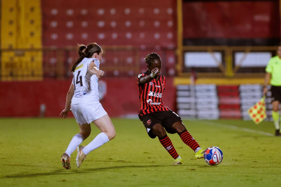 ¿Por qué Alajuelense y Saprissa lanzan un comunicado en conjunto? Le contamos lo que no dicen los equipos – La nación