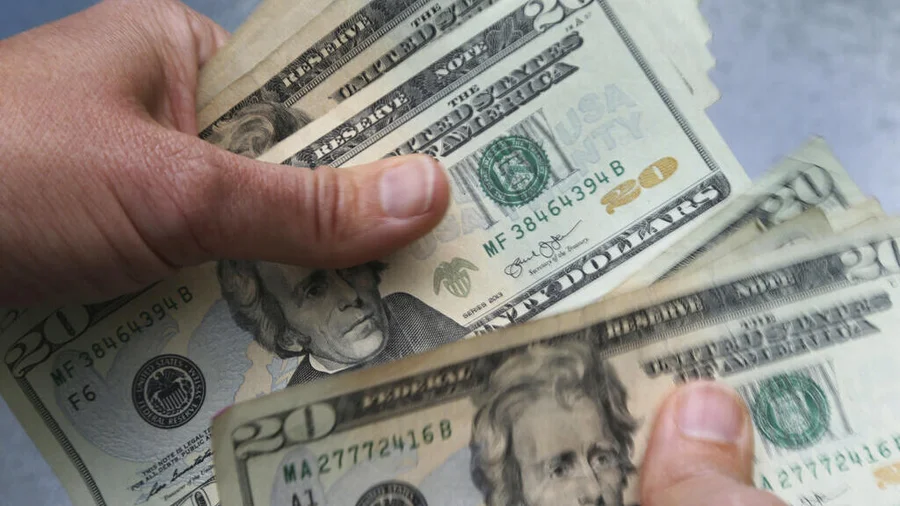 La guerra en Irán pone de relieve la debilidad del dólar

 – La nación