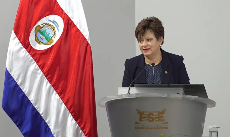 Presidente del TSE llama a respetar la pluralidad política representada en la Asamblea Legislativa 

 – La nación