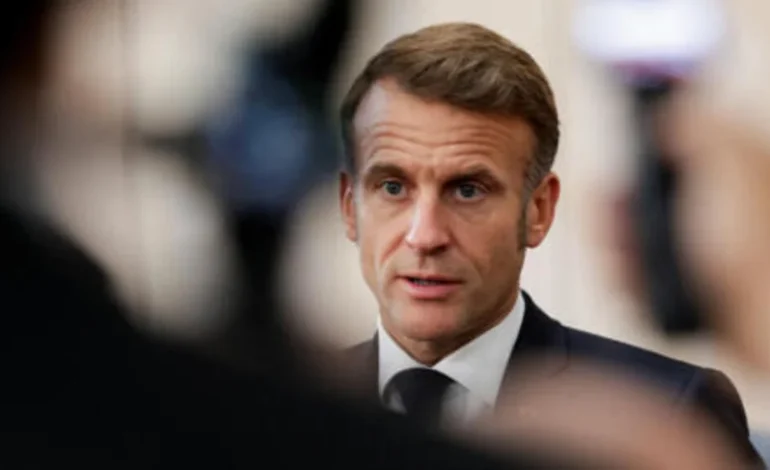 Macron dice que abrir Ormuz por la fuerza es “poco realista” e insta a Trump a “tomarlo en serio”

 – La nación