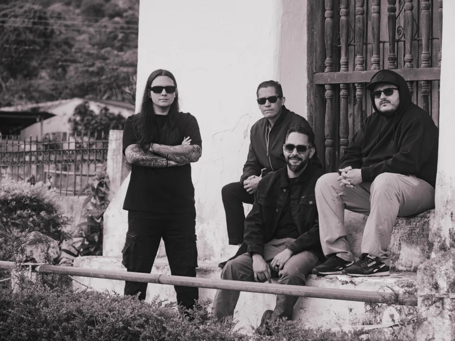 Malocchio se abre paso con “Sombras en la ciudad”.

 – La nación