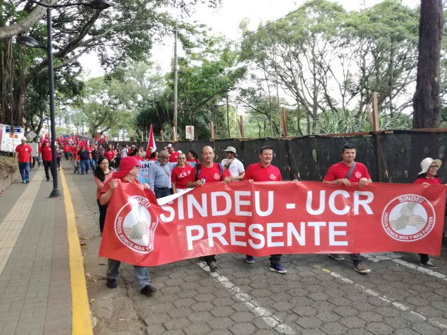 SINDEU exige a la UCR cumplir acuerdos salariales y advierte posible acción

 – La nación