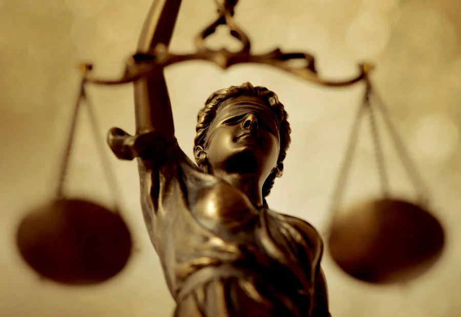 Denuncia penal contra juez por presunta mala conducta reabre debate sobre seguridad jurídica en Costa Rica

 – La nación